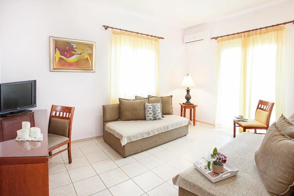 Nimfi Hotel, Skiathos Megali Ammos  Dış mekan fotoğraf